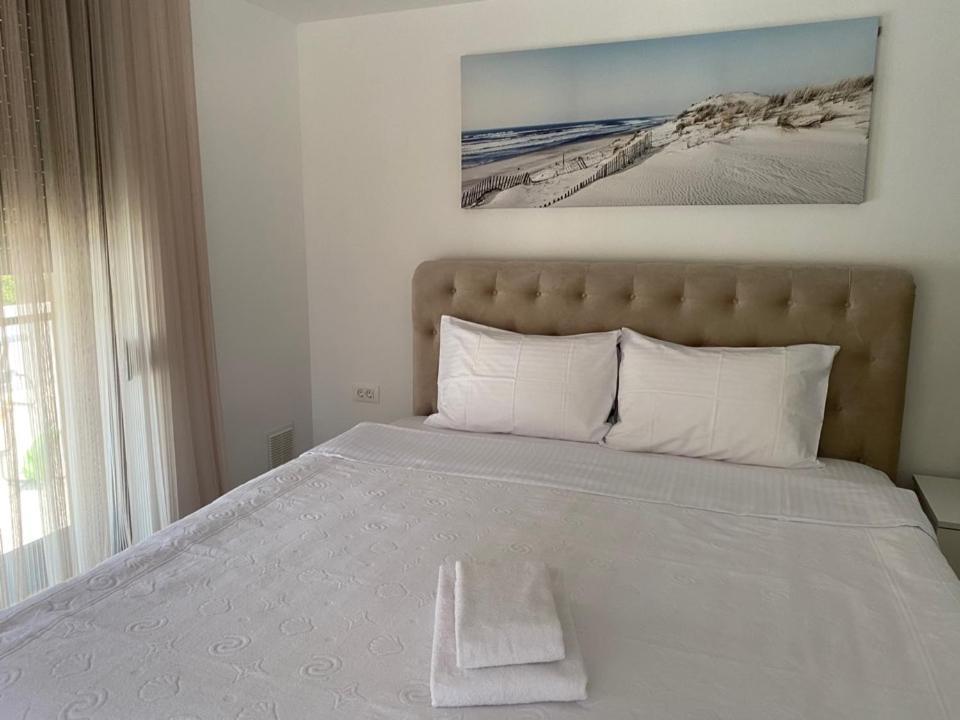 Georgiy Lux Apartments Lastva Grbaljska Esterno foto