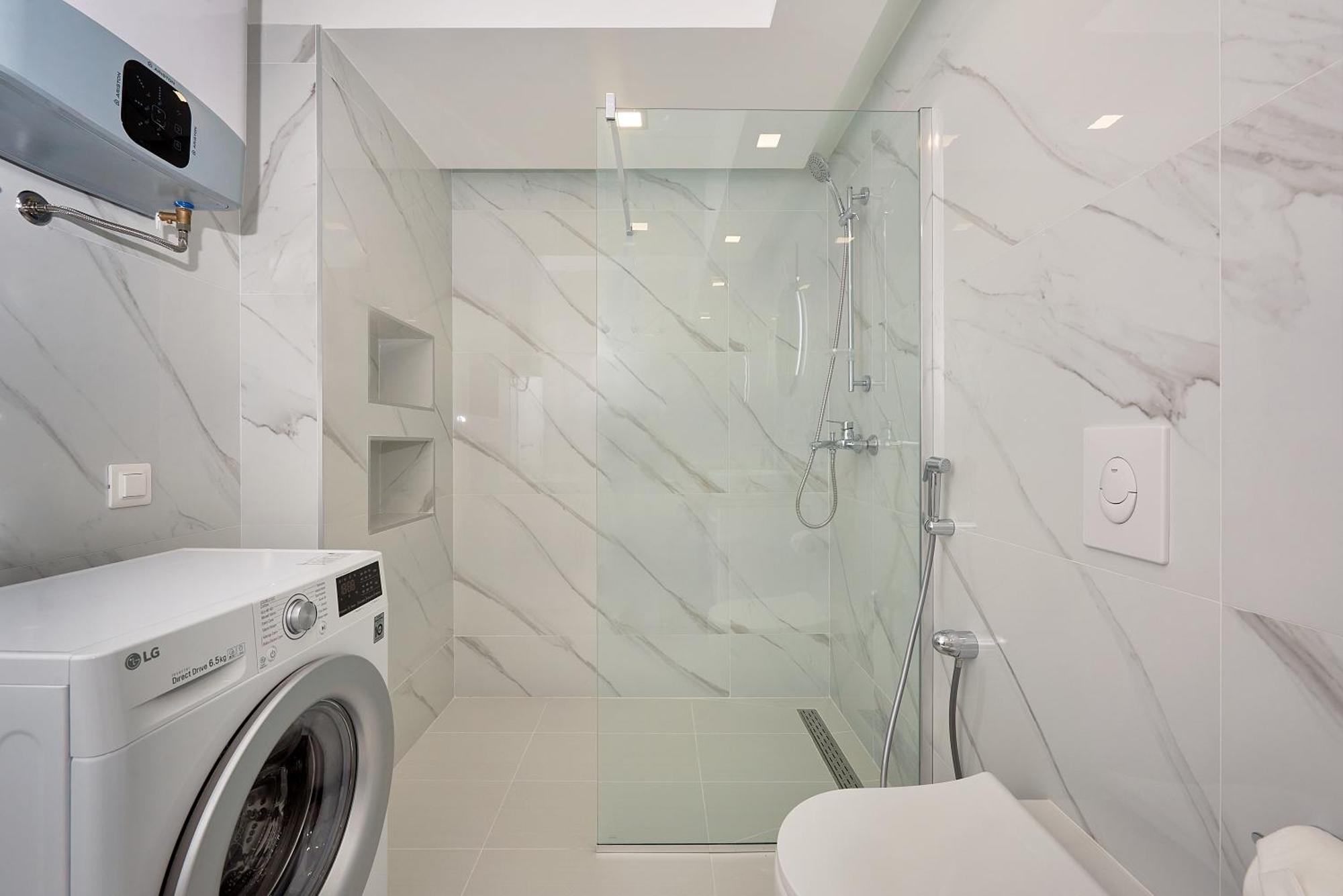 Georgiy Lux Apartments Lastva Grbaljska Esterno foto